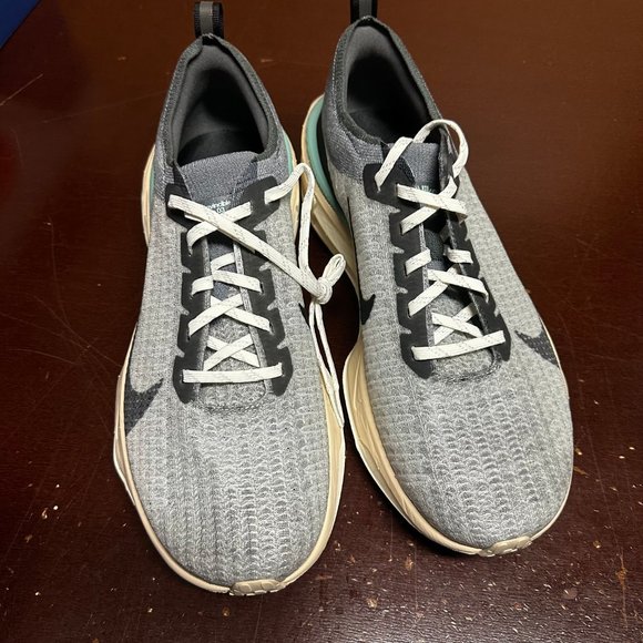 Nike Mens Gray ZoomX Invincible Run Flyknit Athletic Running Shoes Size US 13 main image 5